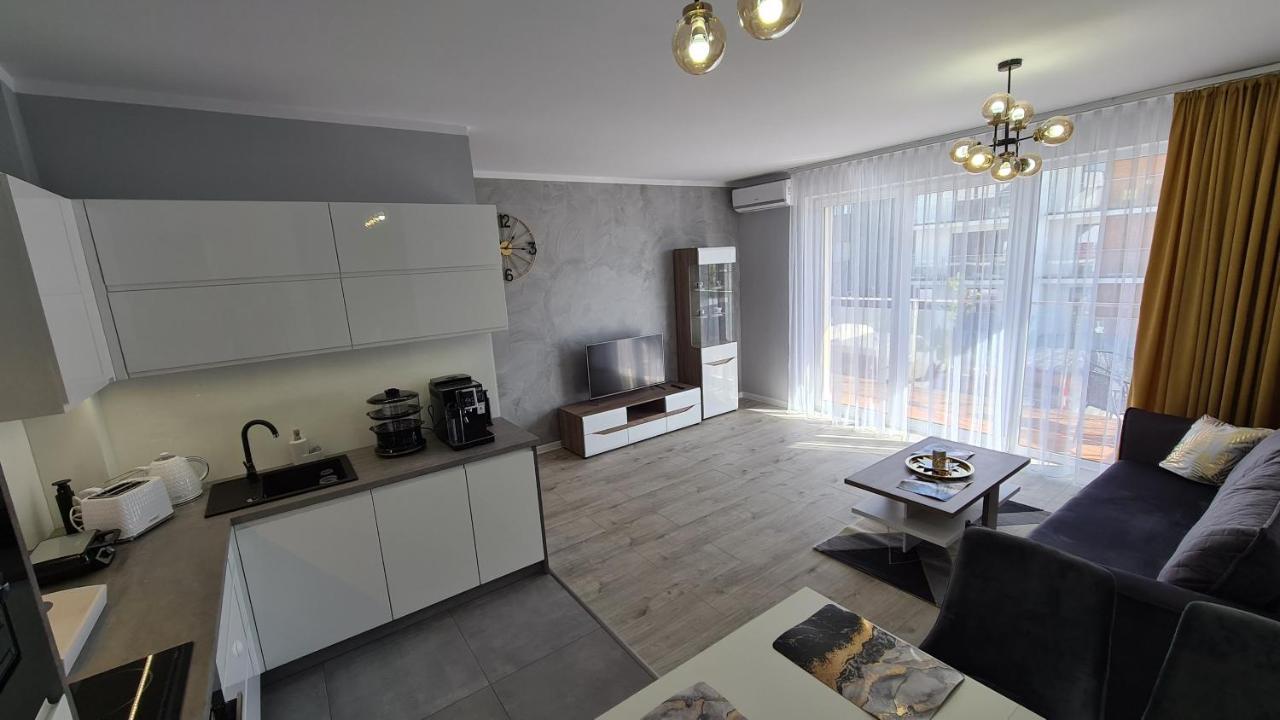 Apartament Deluxe 3 Освиенцим Екстериор снимка