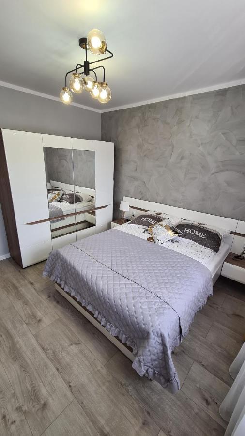 Apartament Deluxe 3 Освиенцим Екстериор снимка